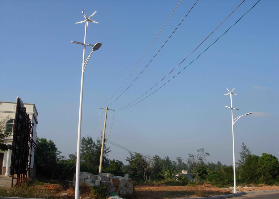 Reliable White Wind Turbine Generator System 600W 24V 48V For Remote area